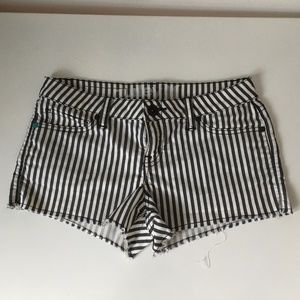 [SOLD] Vertical Striped Shorts